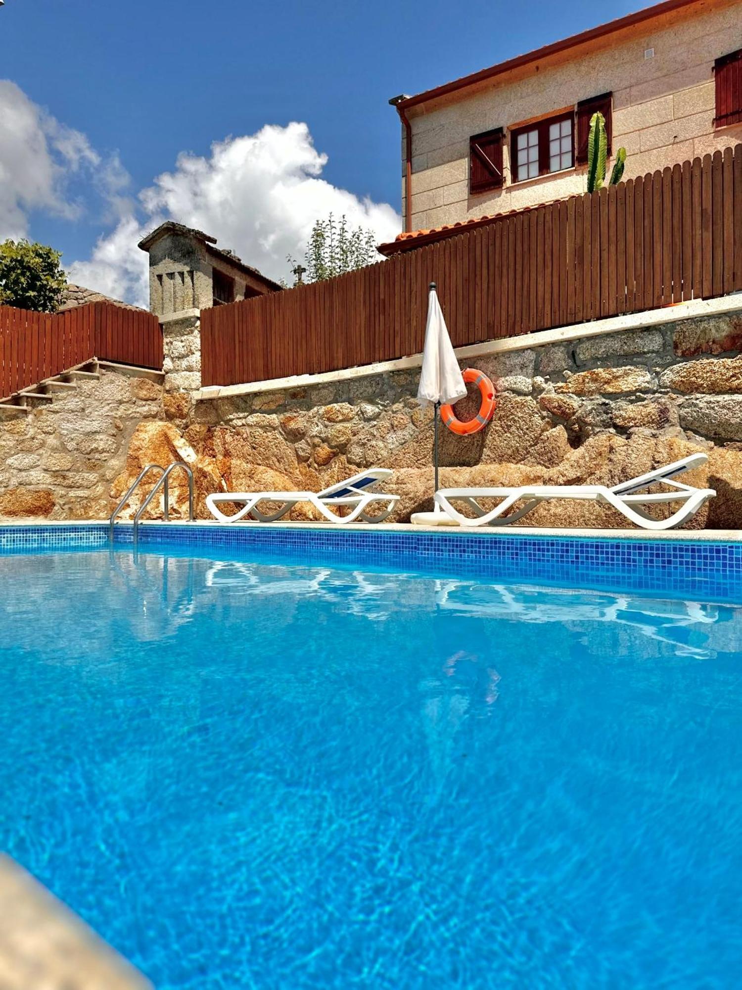 Casa Da Touca Villa อาร์กอสเดวัลเดเวซ ภายนอก รูปภาพ