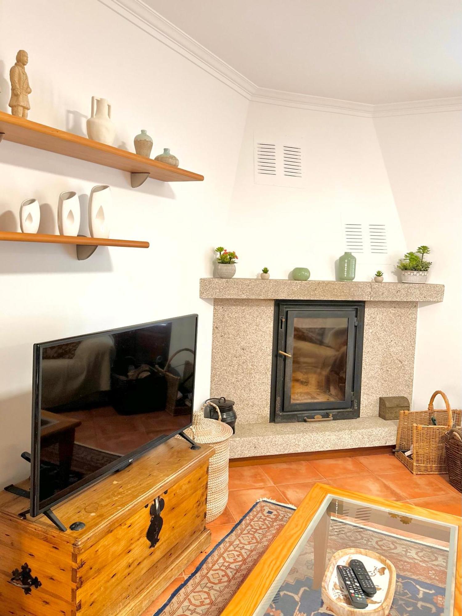 Casa Da Touca Villa อาร์กอสเดวัลเดเวซ ภายนอก รูปภาพ